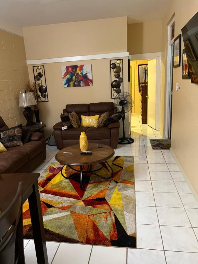Lovely Modern 1Bedroom Overlooking Carribean Sea. Ocho Rios Exterior photo
